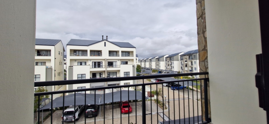 1 Bedroom Property for Sale in Sandown Western Cape